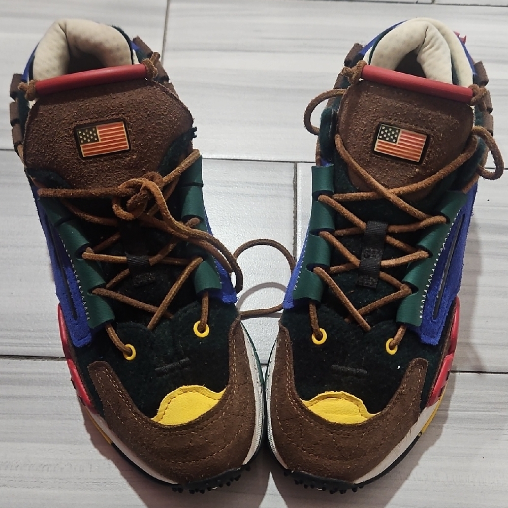 Polo Ralph Lauren Mens Colorful Suede Sneakers with Flag Detail Sz 7